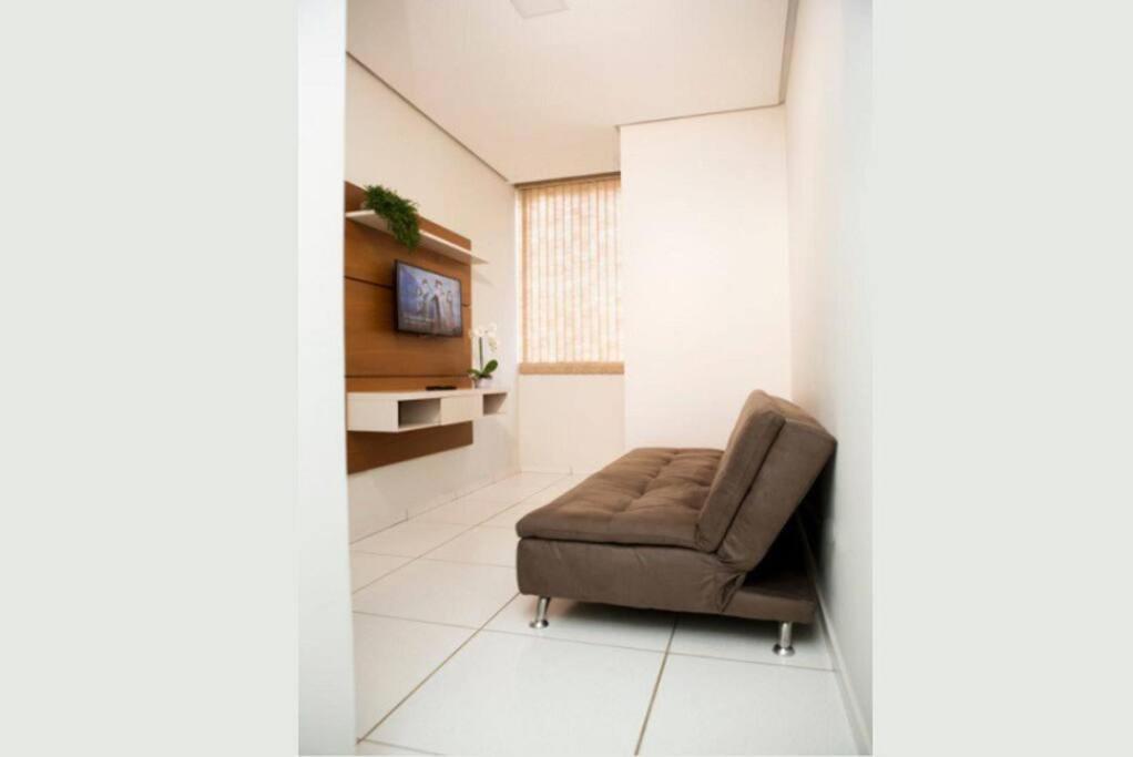 Apartment 102-flat-espaco, Conforto. E Disso Que Voce Precisa! Anapolis